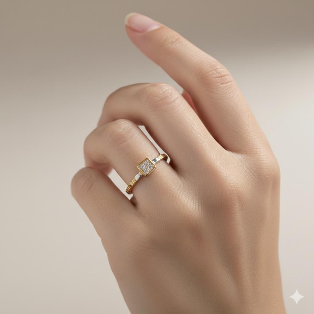 Mini Kare Form Denge Yüzük