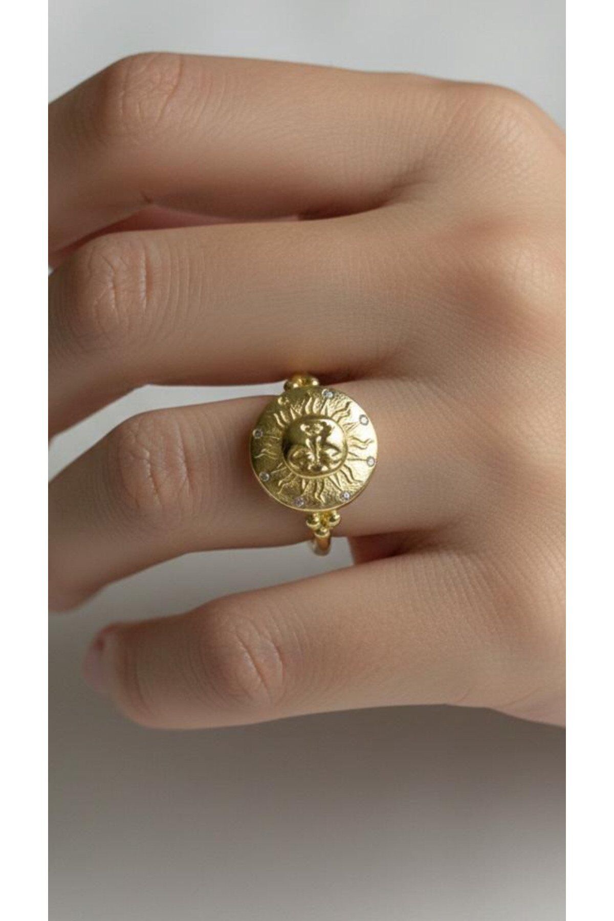 Taşlı Güneş Yüzük