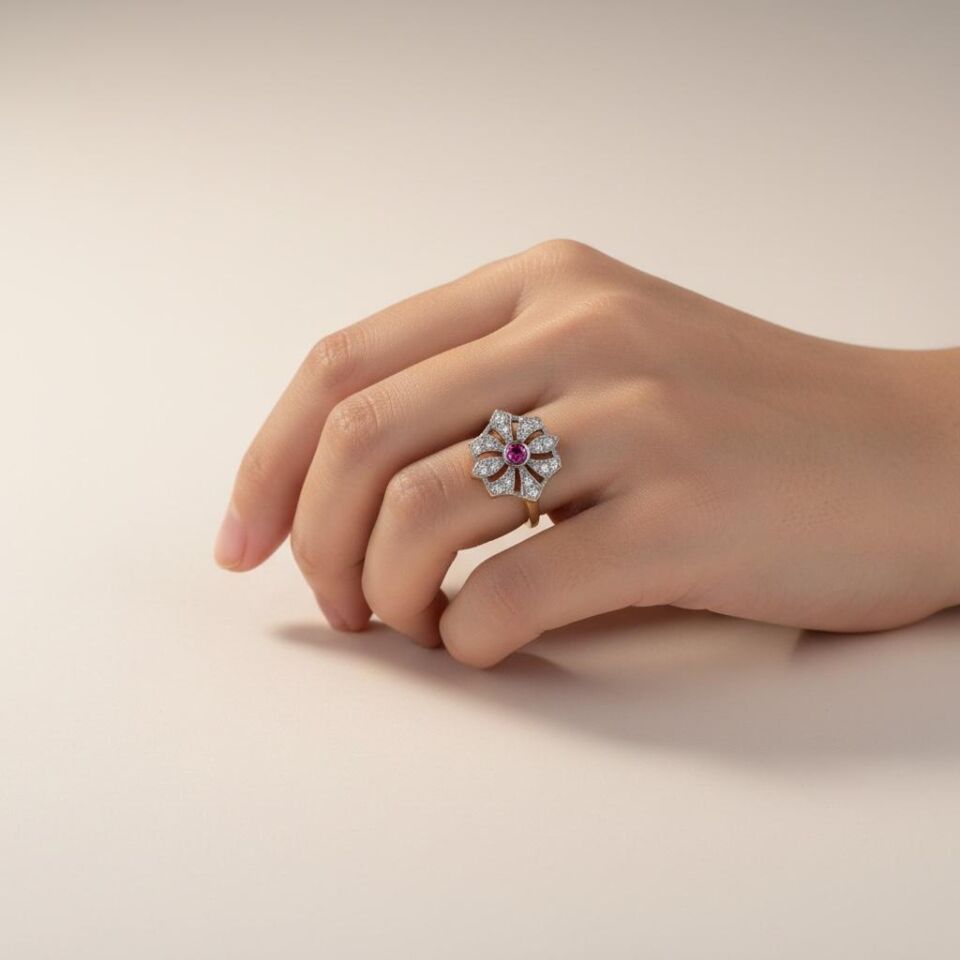 Zümrüd-ü Anka yüzüğü