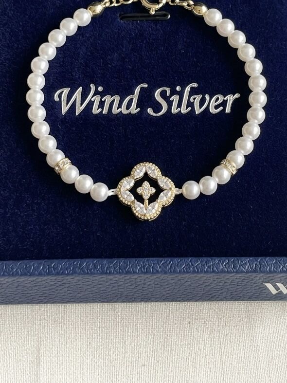 İncili Yonca bileklik