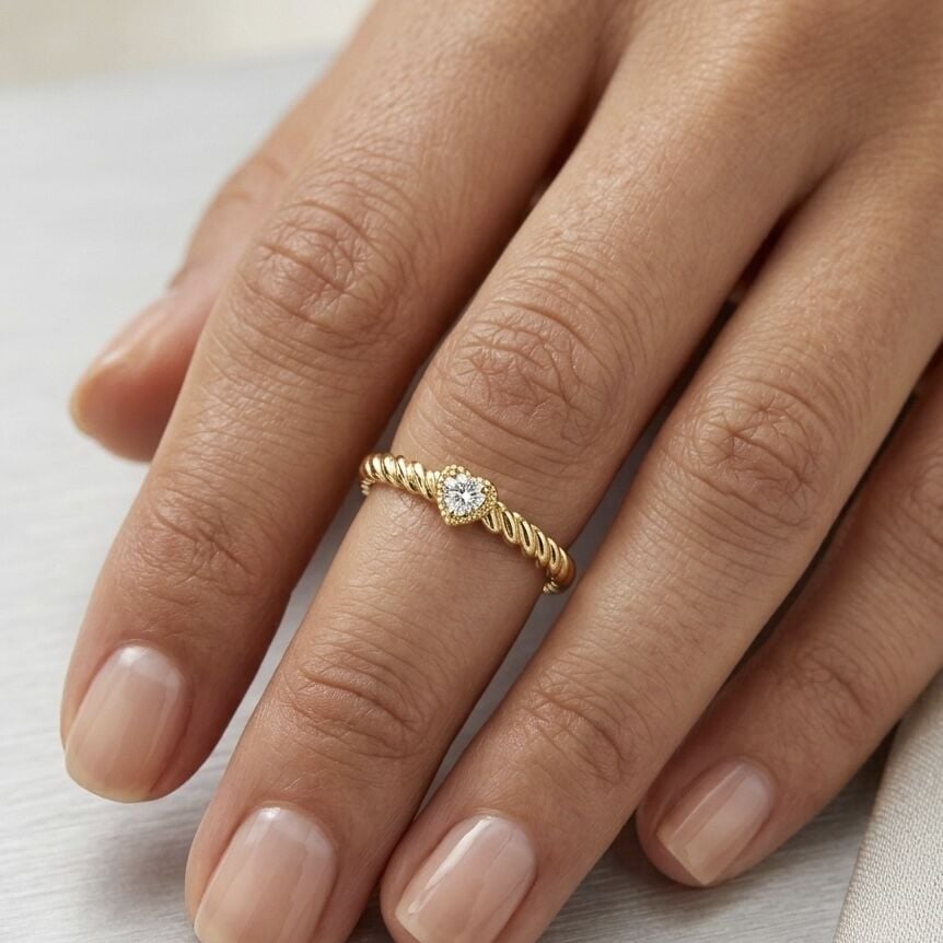 Burgu Mini Kalp Yüzük