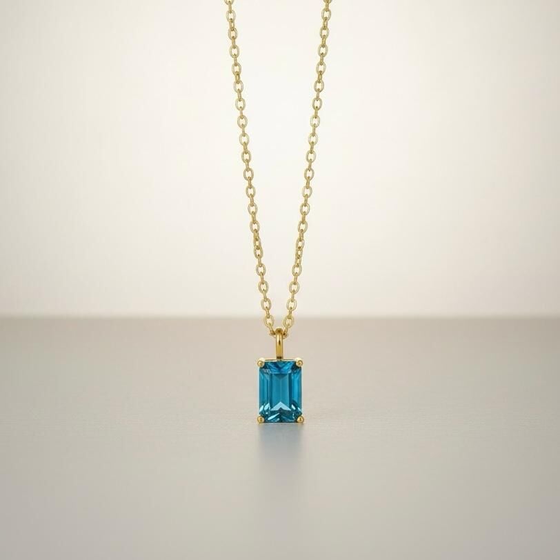 Mavi Baget Form Zirkon Taşlı Kolye