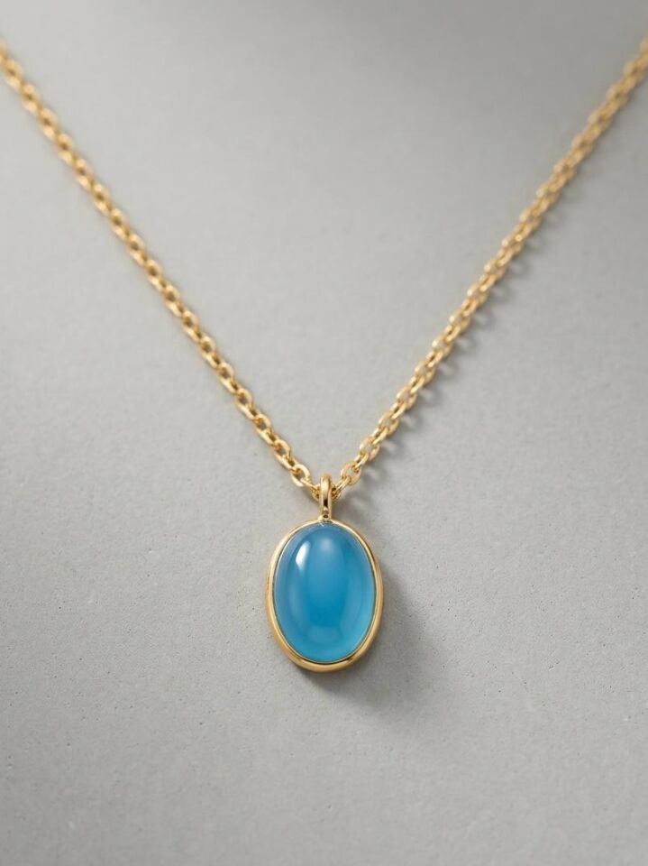 Açık Mavi Opal Taşlı Oval Kolye