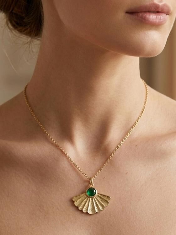 Nova Green Taşlı Kolye
